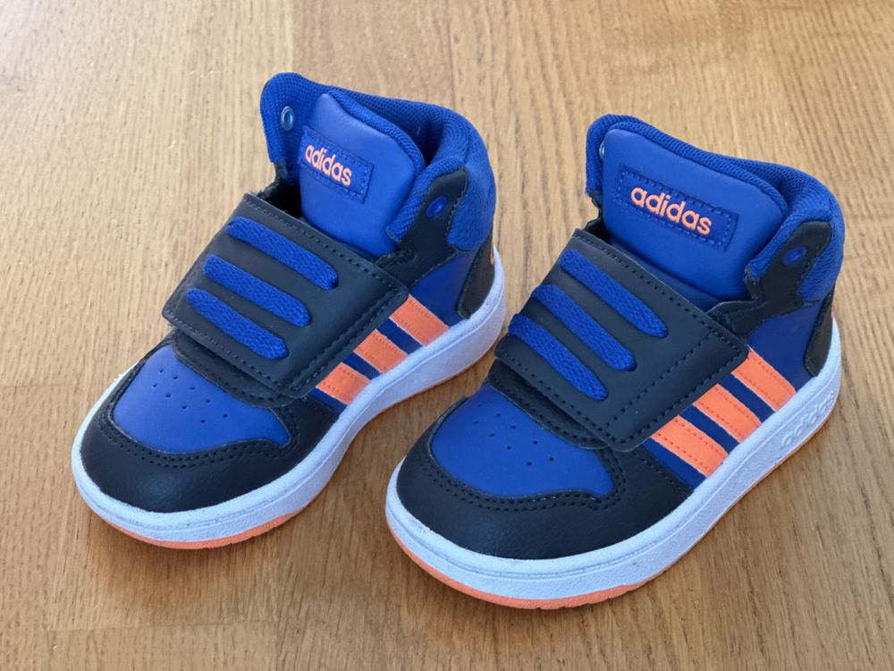 Kinderschuhe cheap von adidas