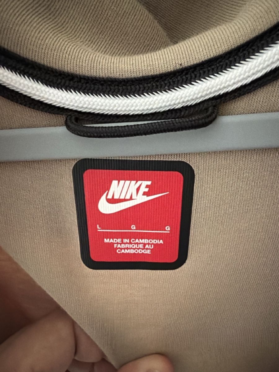 Nike Tute: Tuta Nike – Usato da La Tour-de-Peilz venduto da Botlero 2