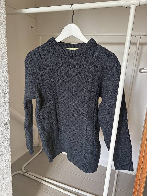 Maglioni & Felpe: Merinopullover aus Irland – Nuovo e nell'imballaggio originale da Zürich venduto da mar_adentro
