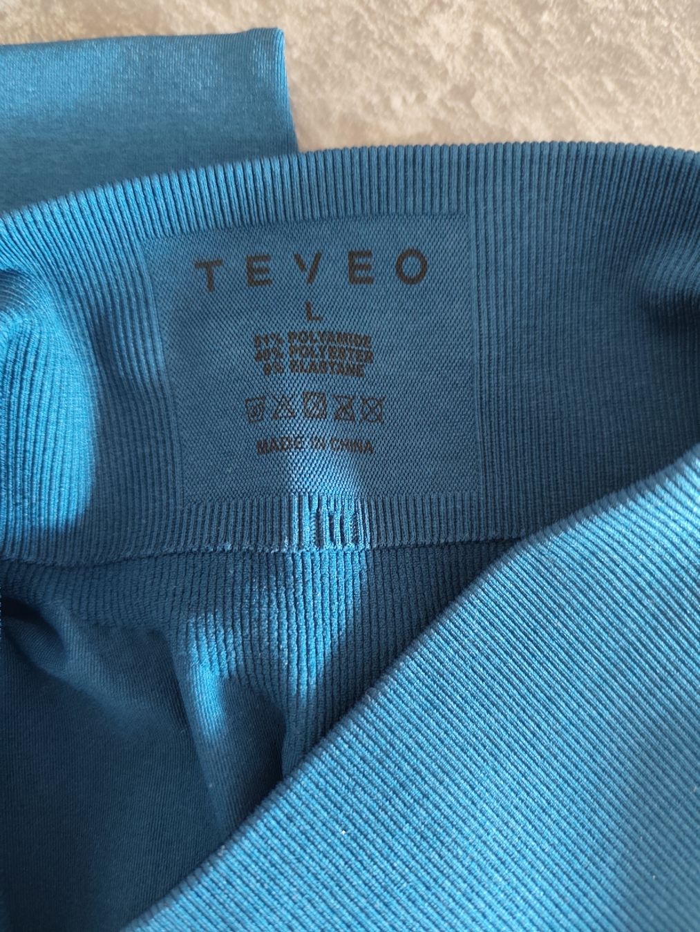 Teveo Leggings: Teveo legging neuf L – Nuovo (secondo la descrizione) da Martigny venduto da Vintage-23 4