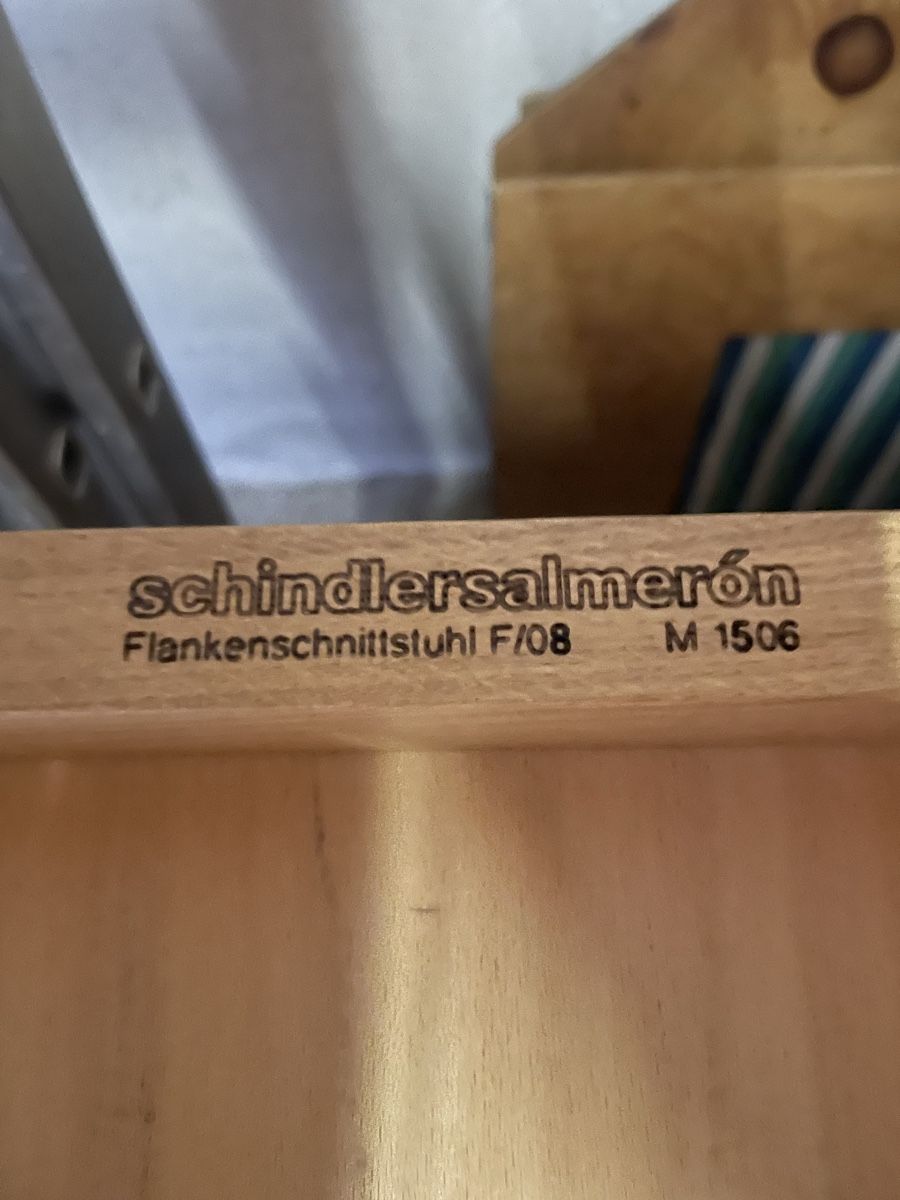 Stühle: Flankenschnitt-Stuhl – Gebraucht aus Bösingen von Geschenk 1