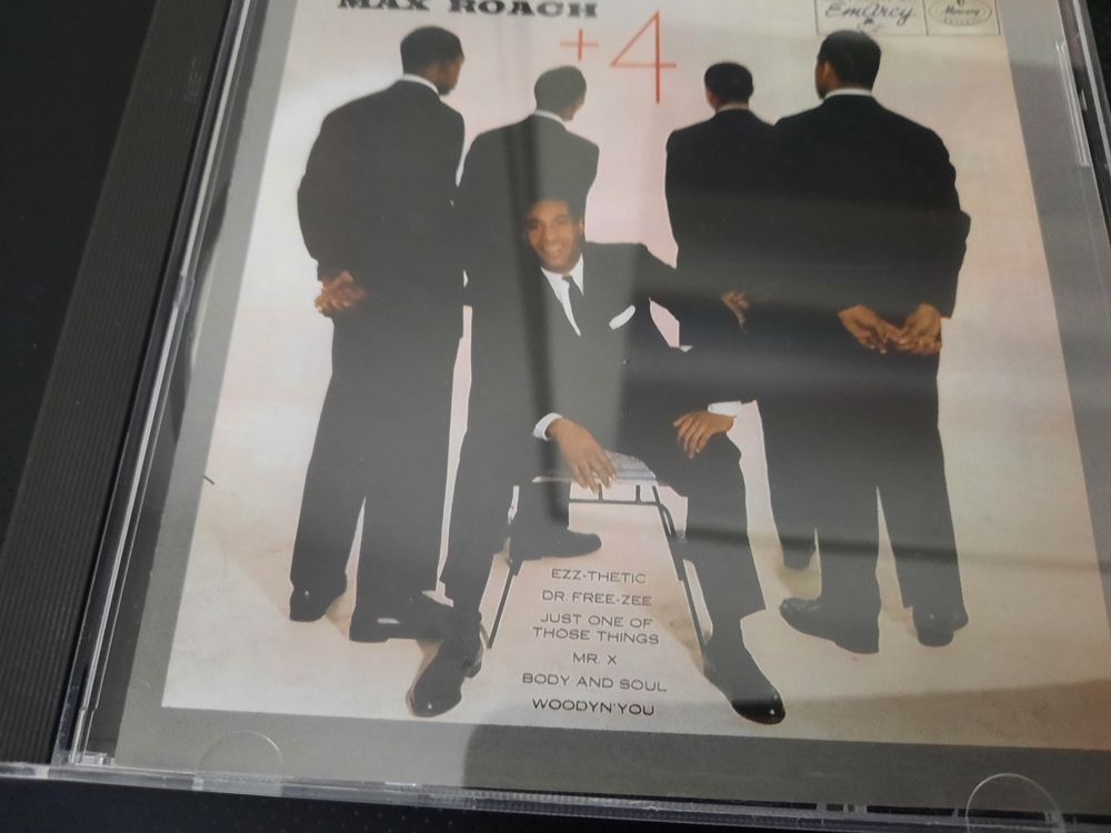 MAX ROACH +4 Kaufen auf Ricardo