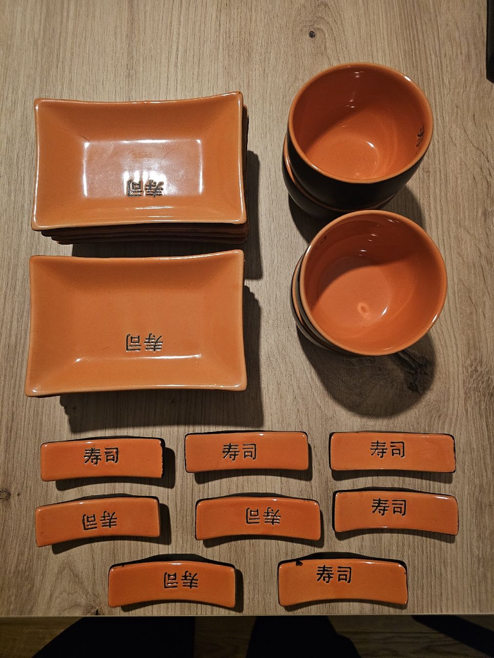 Services de table: Oranges Sushi-Geschirr Set – D'occasion à Burgdorf par Paedii01