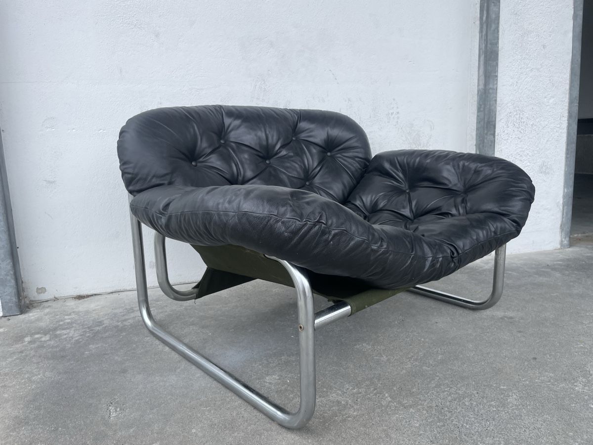 Poltrone: Johan Bertil Häggström Leder Sessel Bauhaus Chrom – Usato da Bern venduto da fotolog111