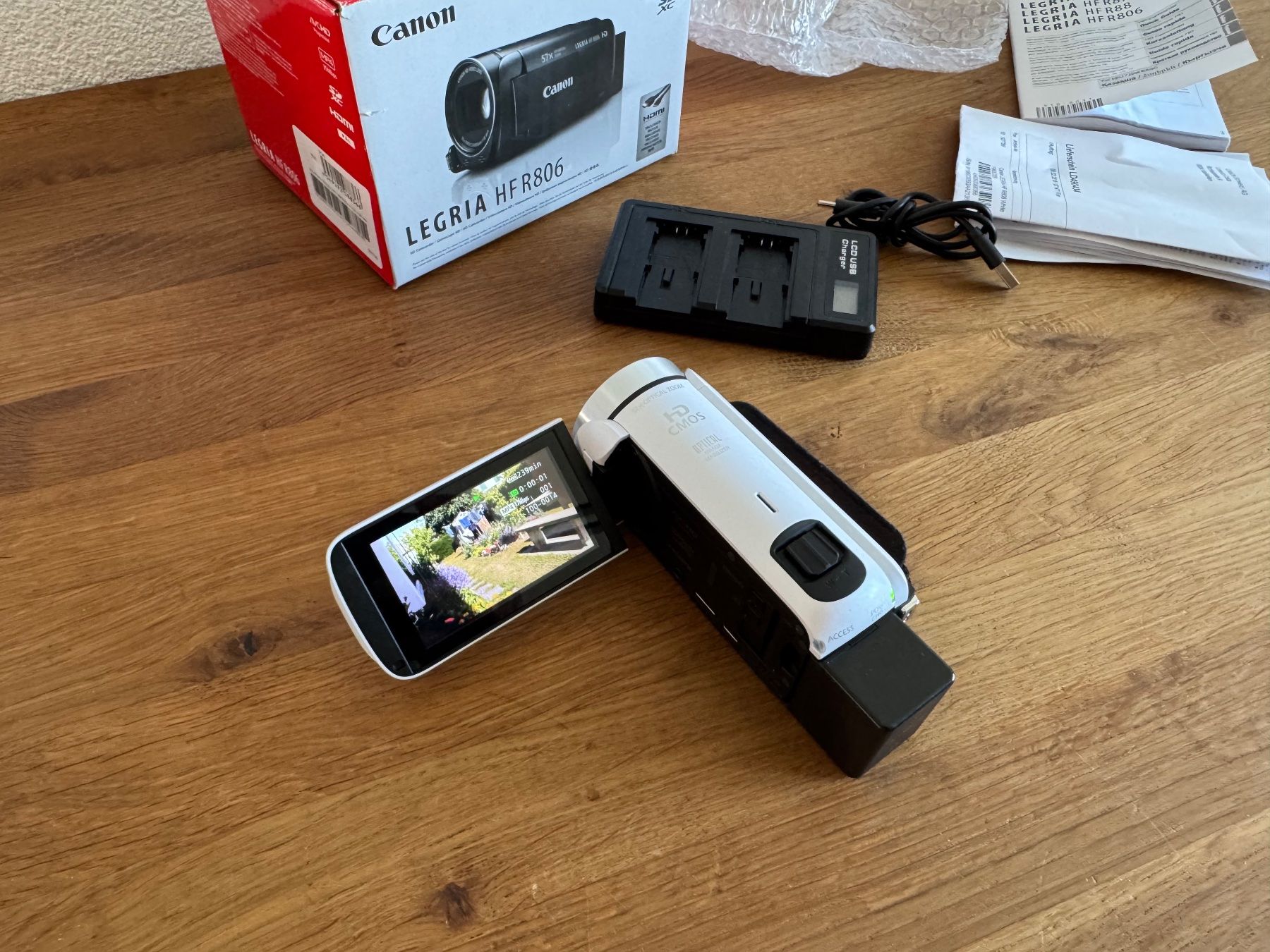 Canon Videocamere: Canon LEGRIA HF R806 – Usato da Frauenfeld venduto da lona05 5