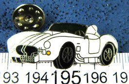 AC COBRA AUTO PIN ENAMEL WEISS 40mm VINTAGE OLDI
