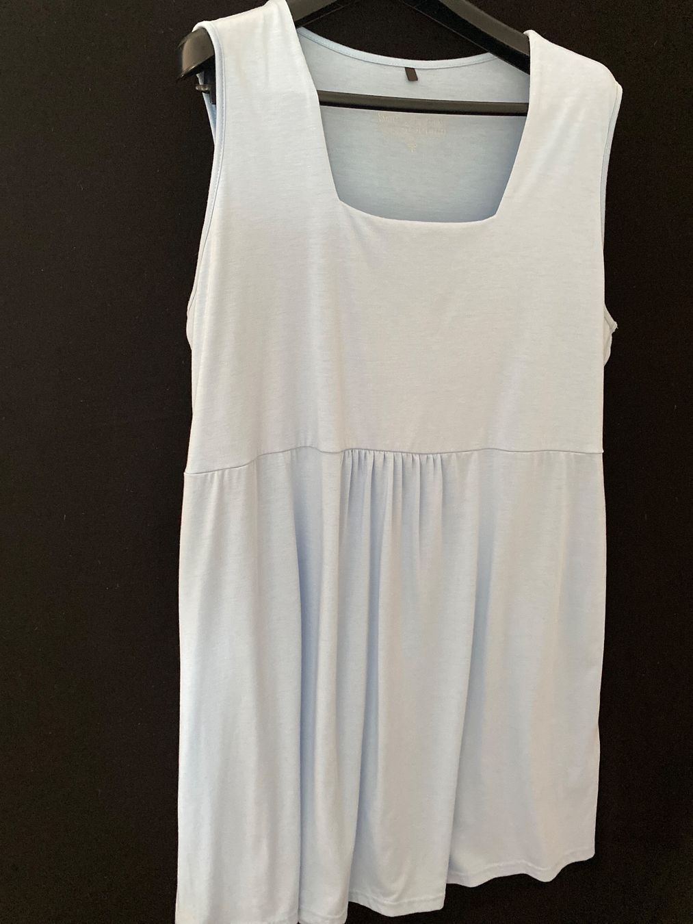Vestiti: Kleid von Box – Usato da Dübendorf venduto da cchiarello