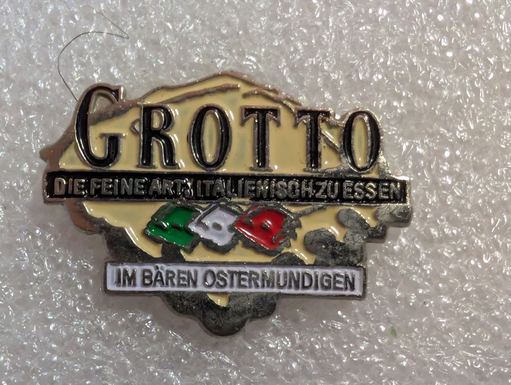 Placchette & Badge: Ansteckpin 280: Grotto – Usato da Oppligen venduto da Pin-Fall-Shop