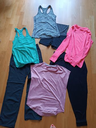 Sportkleidung Damen, Grösse XS/S