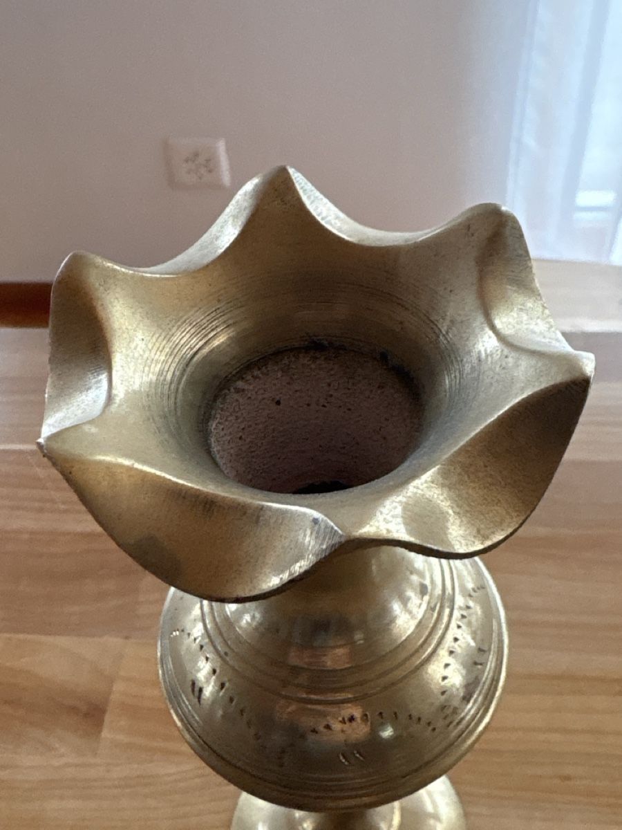 Vasi & Recipienti: Blumenvase aus Messing oder Kupfer – Usato da Rümlang venduto da euqinom16 2