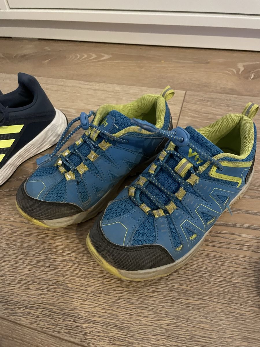 Scarpe per ragazzi: Schuhpaket Gr. 30 – Usato da Deitingen venduto da ALE-3891 1
