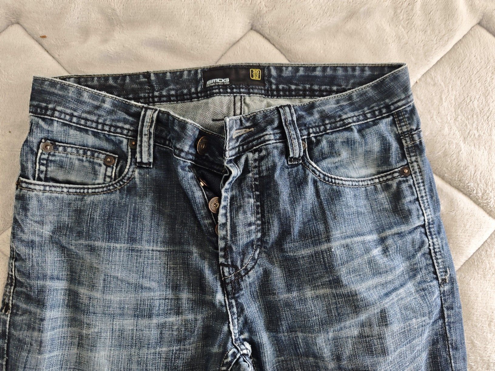Jeans: 3x Mens Jeans Fishbone + SMOG Excellent Condition – Nuovo (secondo la descrizione) da Bergdietikon venduto da Marshmallowa 8