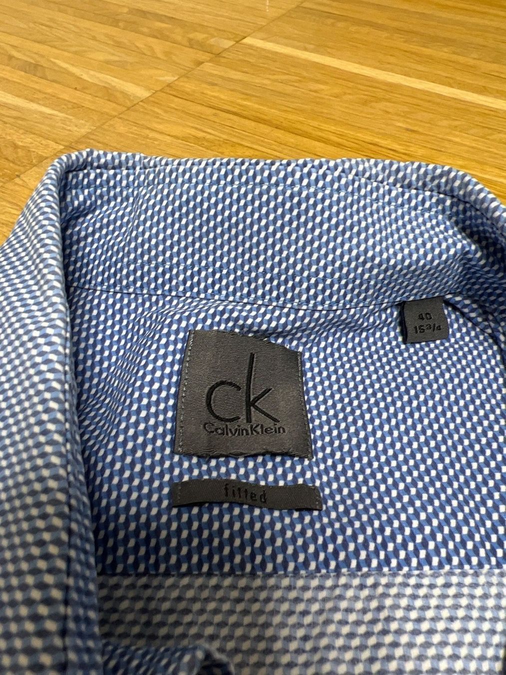 Calvin Klein Camicie: Calvin Klein – Usato da Menzingen venduto da Dali2504 2