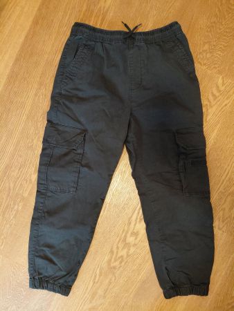 lässige Cargo Hose Gr. 146 schwarz ***wie neu***