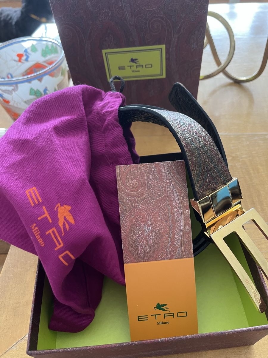 Etro Cinture: Ceinture Etro réversible - Élégance et polyvalence! – Usato da Crans VS venduto da Vera3014