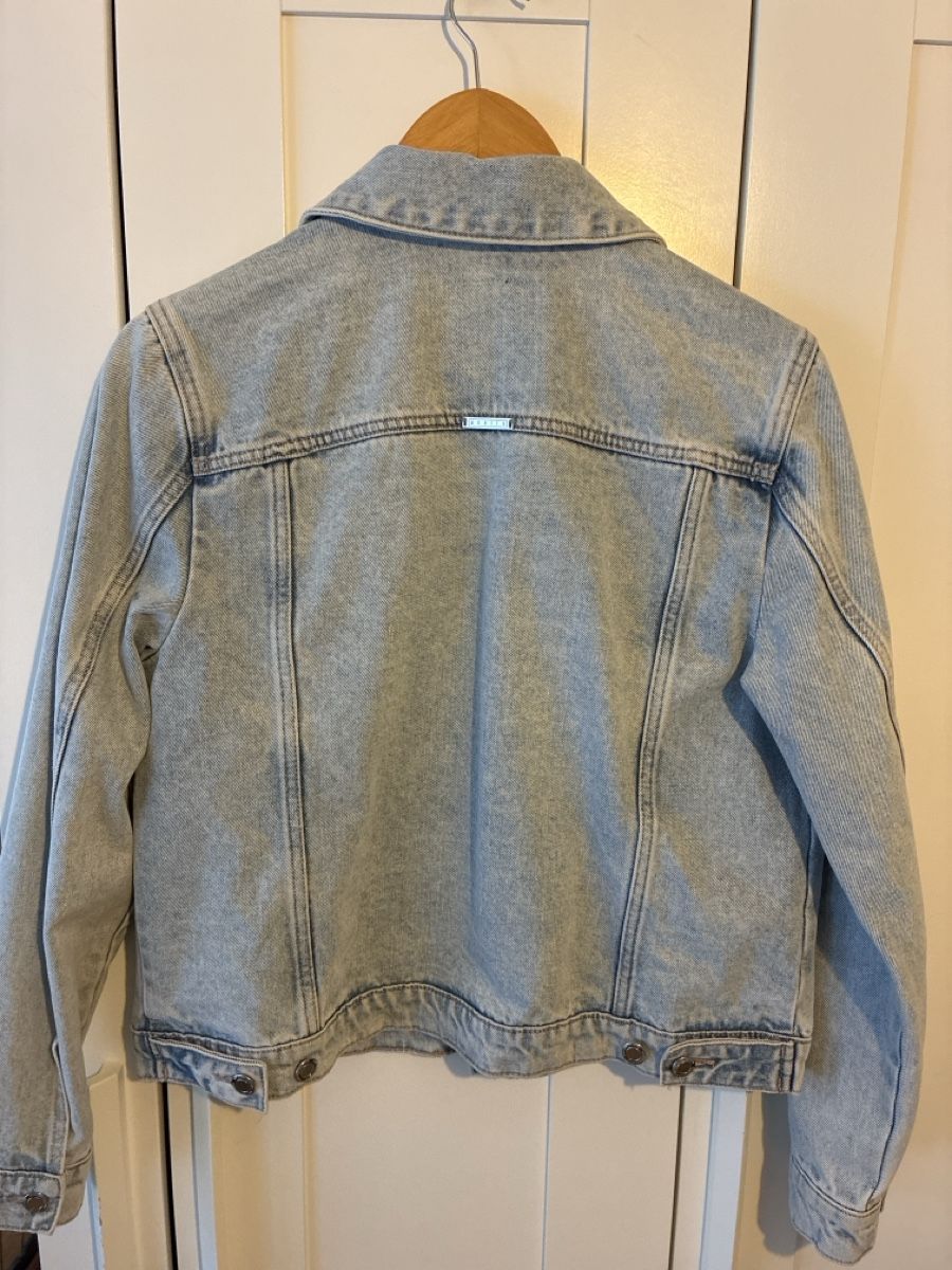 Vestes: Denim jacket – Neuf (Voir description) à Walenstadt par bedina92 3