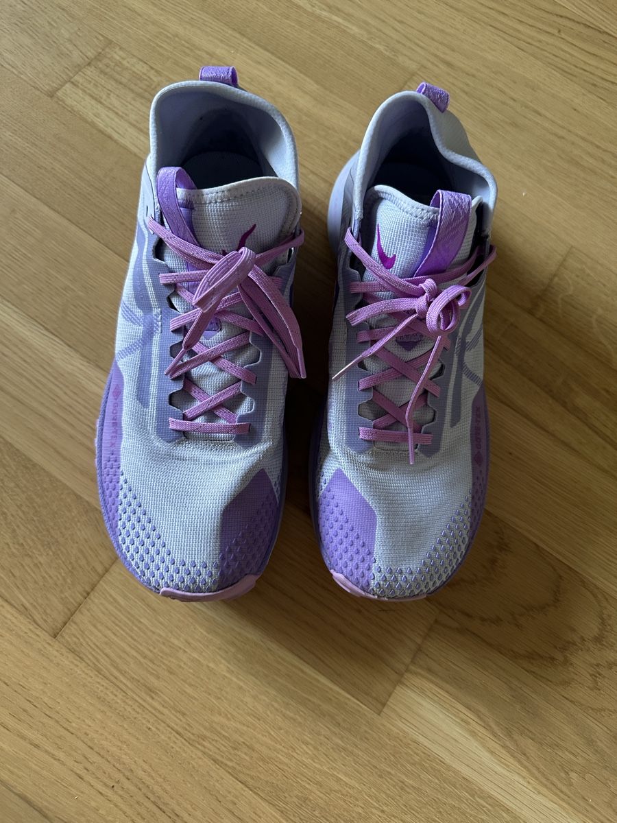 Nike Scarpe da donna: Nike Trail Laufschuhe, Grösse 44 – Usato da Altdorf UR venduto da 3beeri 3