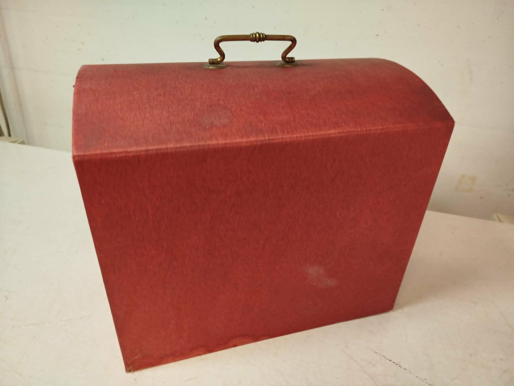 Nähmaschinen: Machine à coudre (nr 15) – Gebraucht aus La Chaux-de-Fonds von Emmaus2300CDF