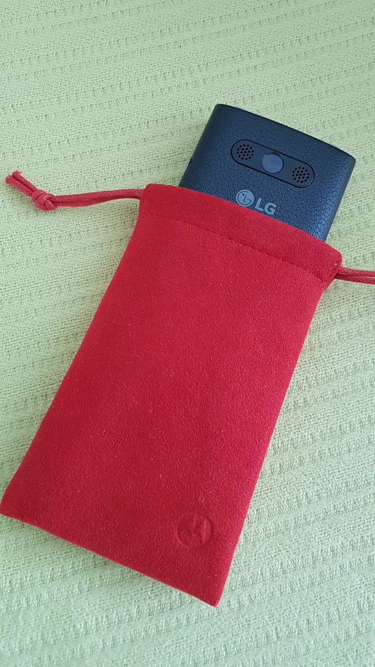Motorola Handys / Smartphones: Motorola Handy Etui Vintage – Gebraucht aus Mönchaltorf von boesi51 2