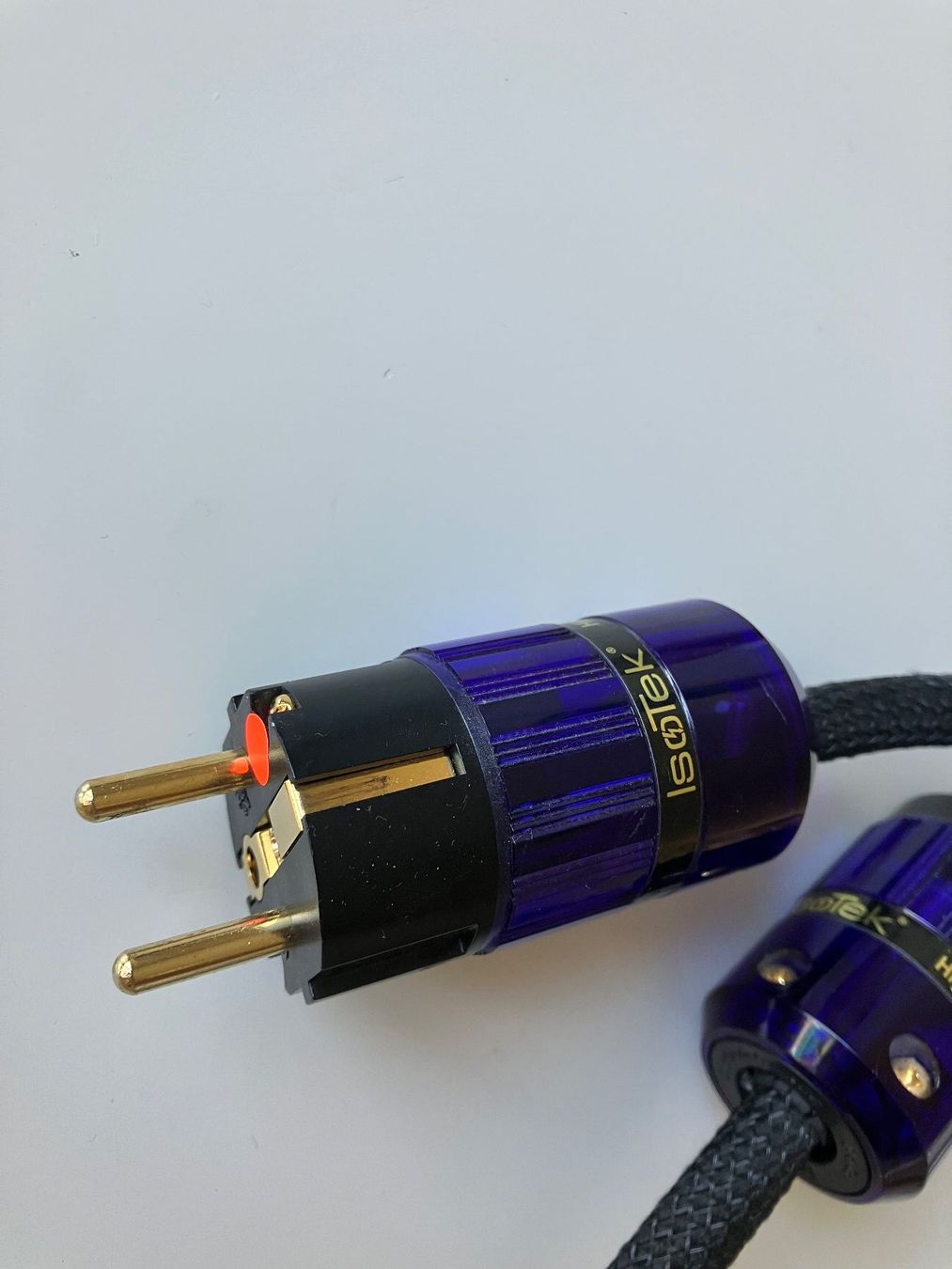 Kabel: Netzkabel SR Junior 0,9m Isotek Schuko – Gebraucht aus Luzern von Madvibe 2