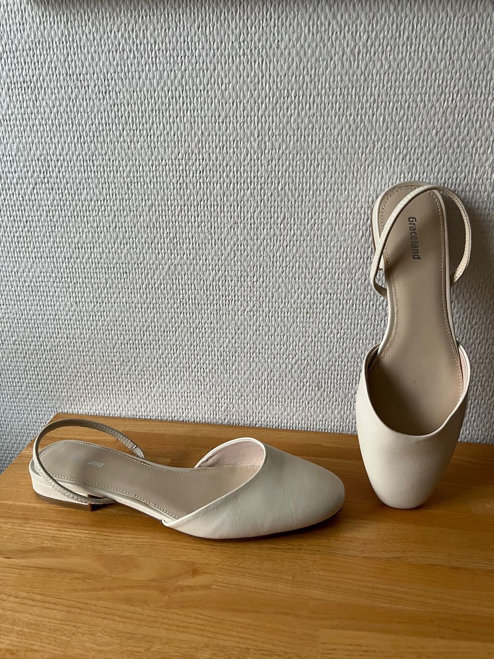 Scarpe da donna: Sandaletten – Usato da Basel venduto da Bibi_Basel