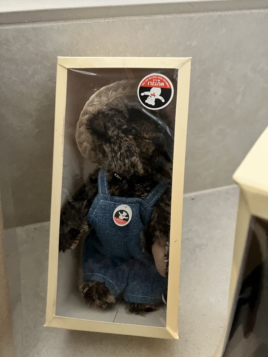 Original MuTzi Teddybär Schweiz – Sammlerbär mit Box – TOP Z (Neu und ...