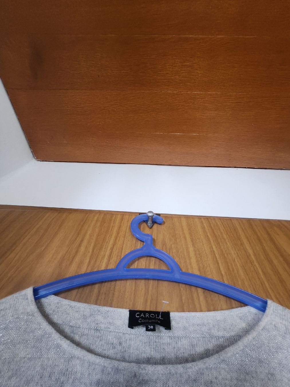 Caroll Maglioni & Felpe: Pull cachemire Caroll gris clair maille fine taille 38 – Usato da Niedergösgen venduto da Eva2410 3