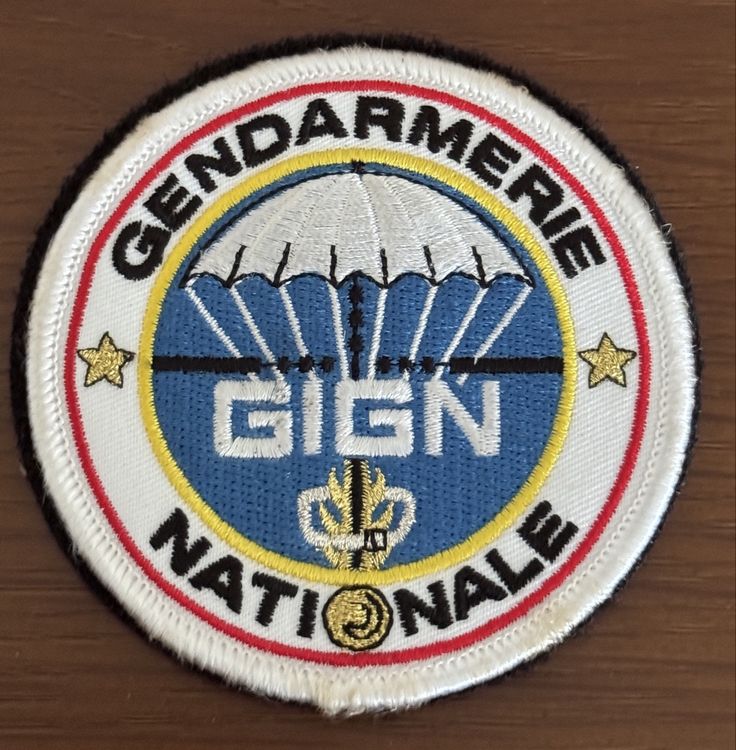 Badge - GIGN (Neu und originalverpackt) in Genève für CHF 45 – mit ...
