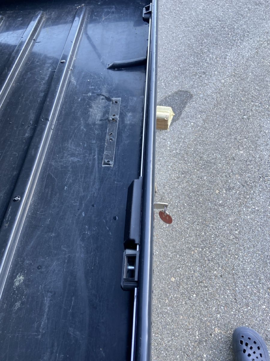 Coffres de toit: Dachbox Autoform 2.2m Länge – D'occasion à Oberfrittenbach par haribo132 4
