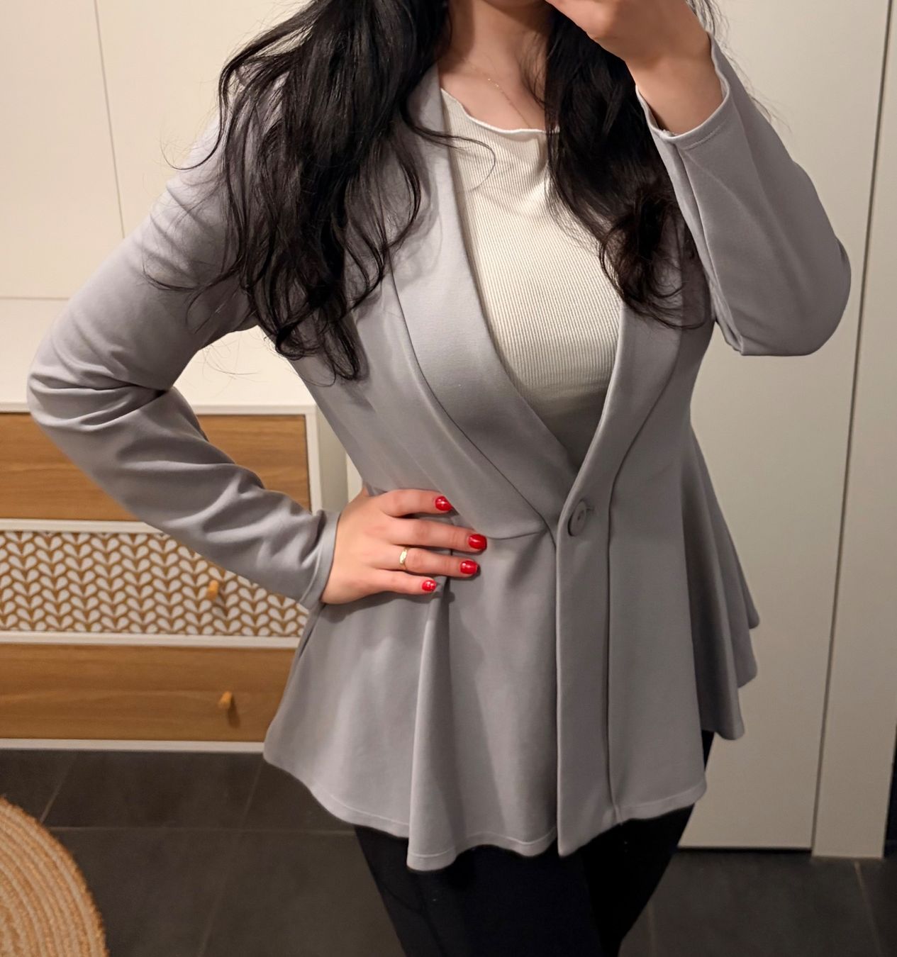 Halara Jacken: Neuwertiger Halara Blazer grau Gr. M – Neu (gemäss Beschreibung) aus Burgdorf von Amiir83 1