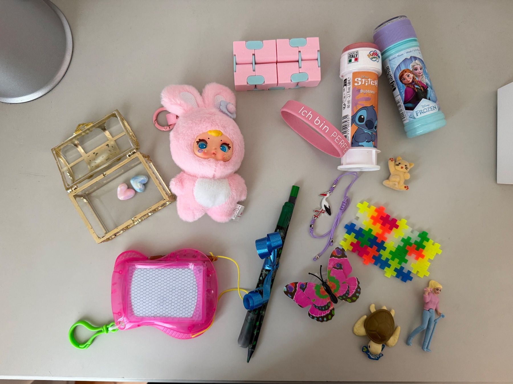 Kit bricolage: Krimskrams Set – Usato da Solothurn venduto da Vintage87