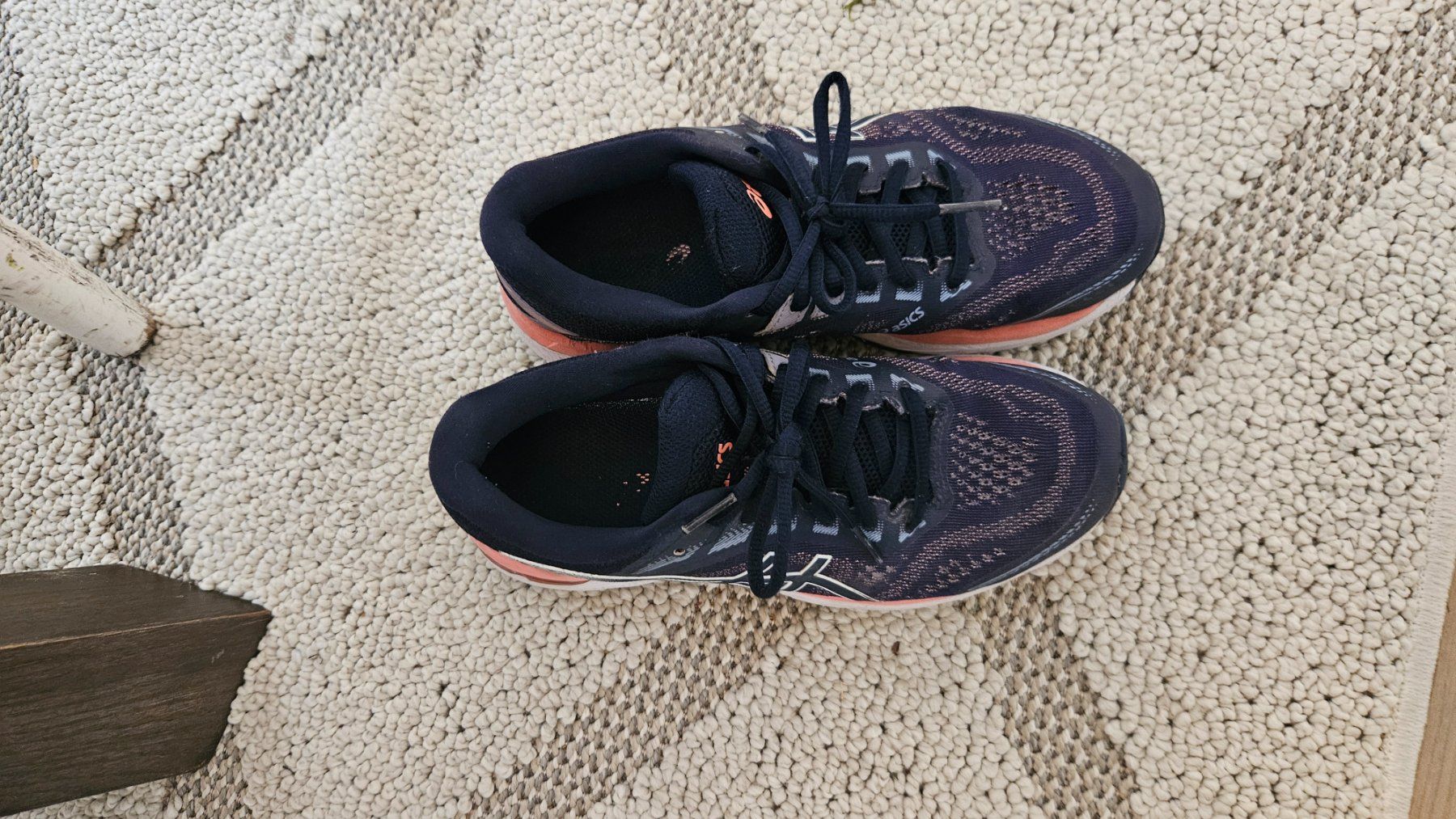 Asics Damenschuhe: Turnschuhe Asics – Gebraucht aus Horgen von Super_mario 1