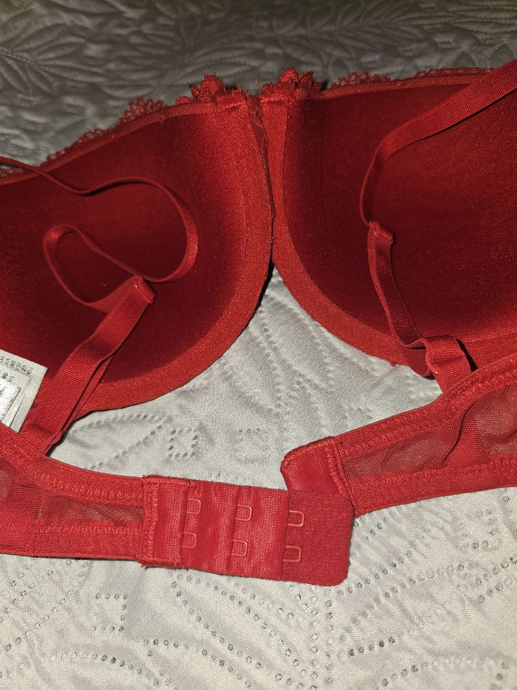 H&M Sonstige Unterwäsche: 2 Soutien-gorge rouge H&M 75C – Neu und originalverpackt aus Tecknau von Anadias 7