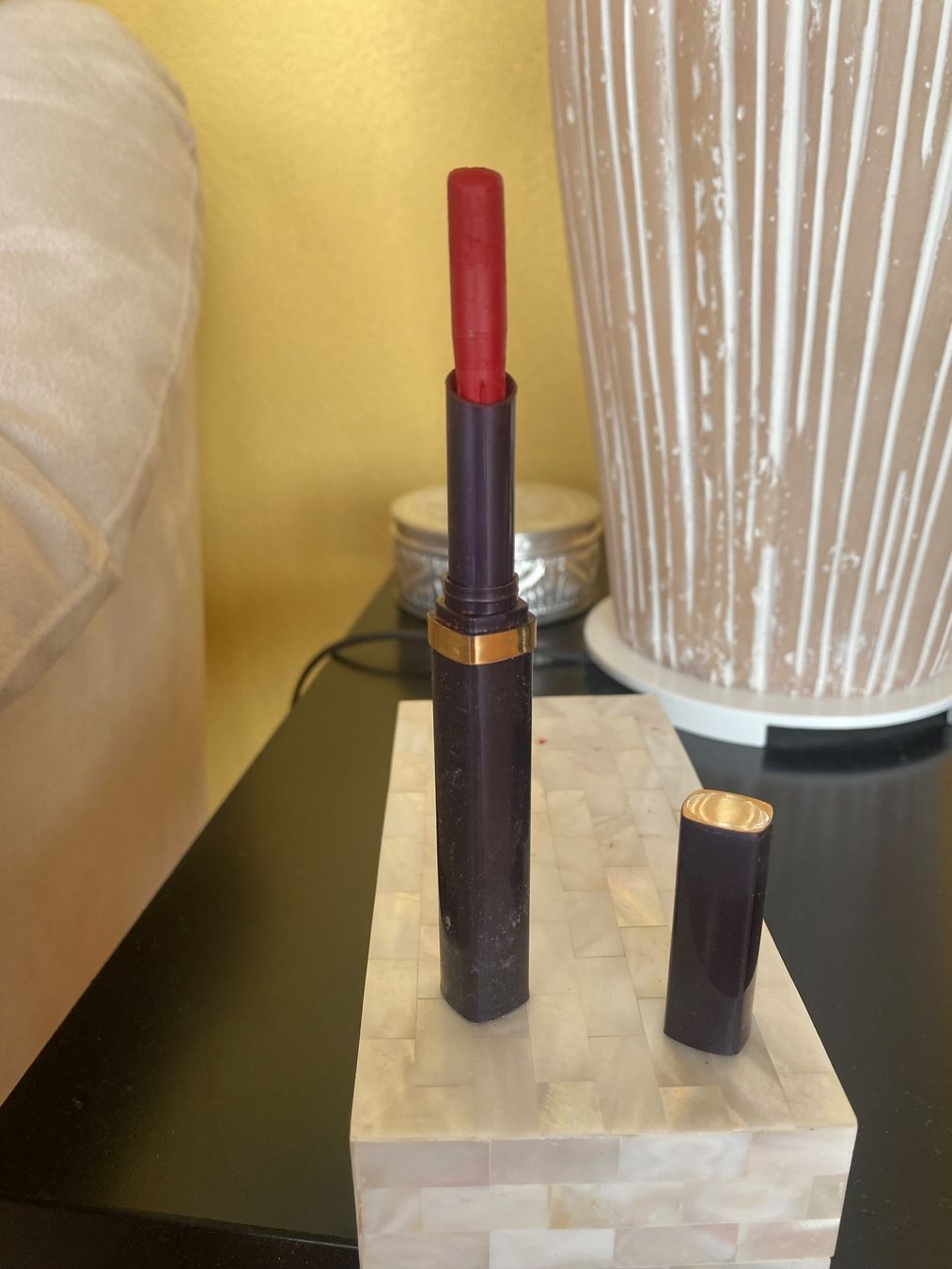 Make-up: Loréal Rouge captif – Usato da Belmont-sur-Lausanne venduto da chu_vxf5 1