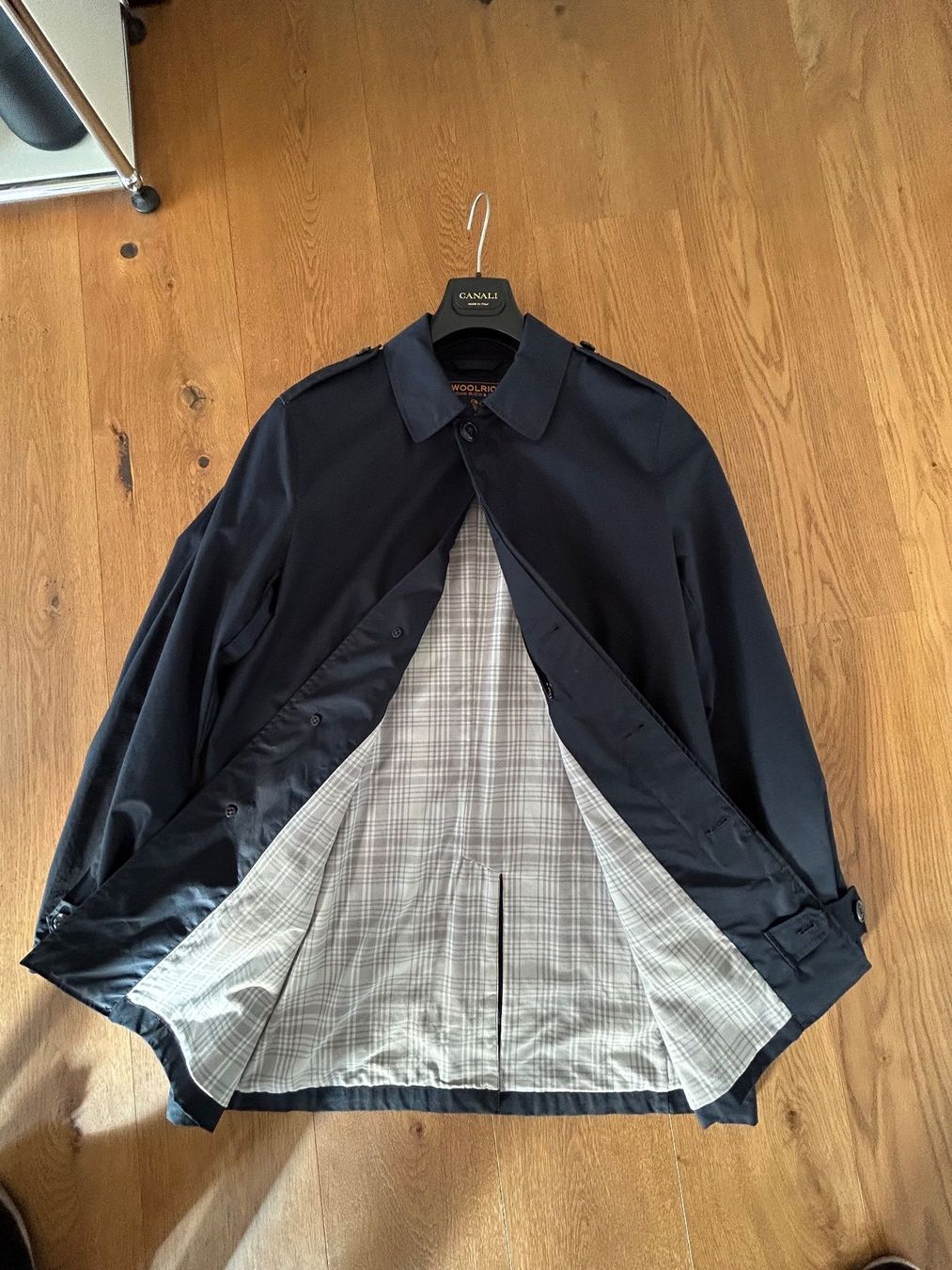 Woolrich Cappotti: Woolrich Regenmantel – Usato da Neftenbach venduto da cerbera01