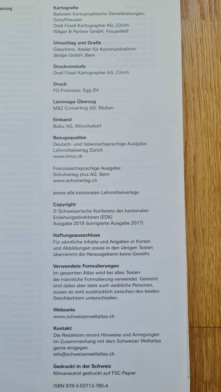 Libri: Schulatlas 2019 – Usato da Zürich venduto da derfish 1