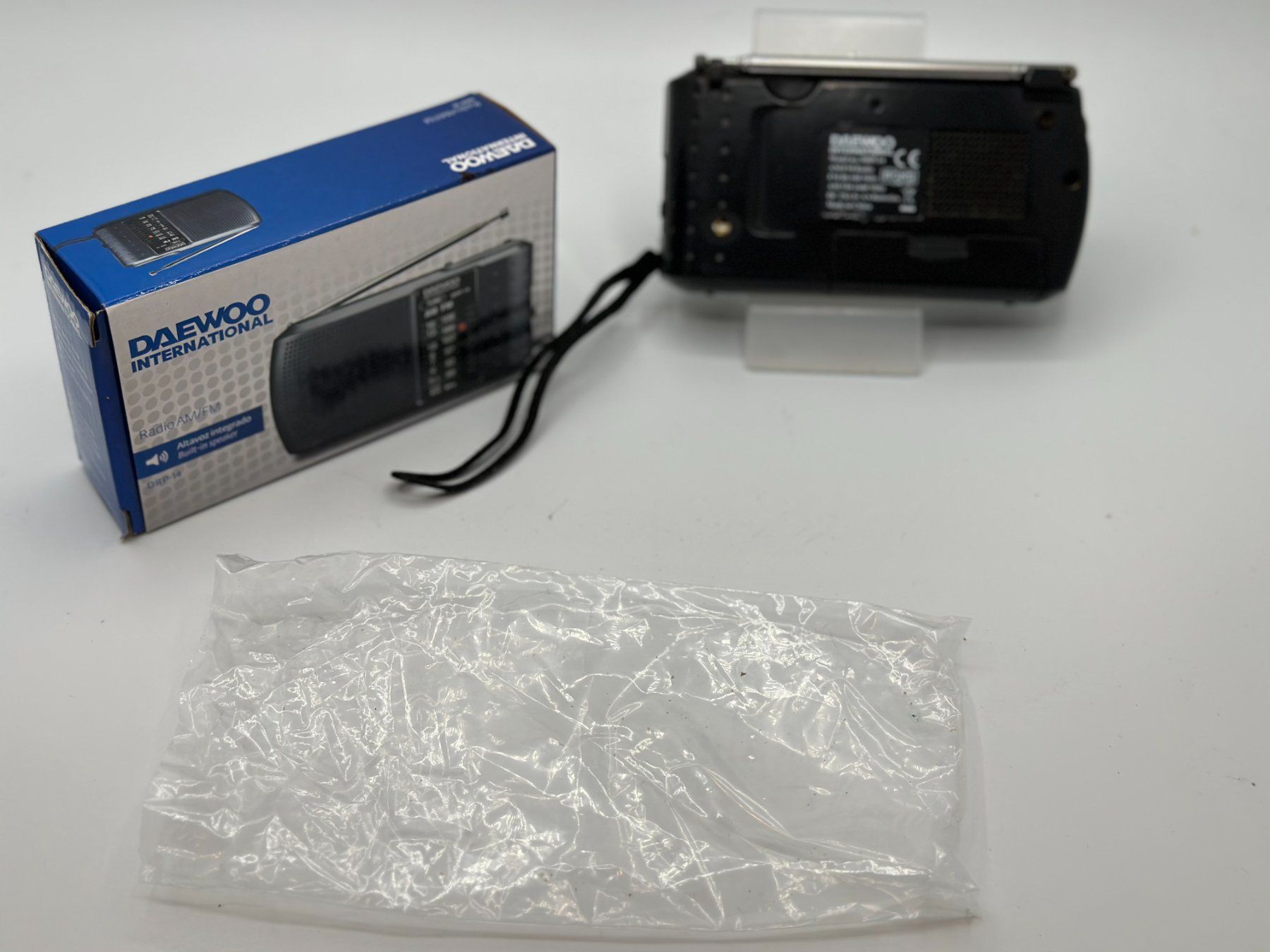 Sony Radio: RADIO Daewoo DRP-14 + Test OK ! – Usato da Genève venduto da inc_9vgv 2