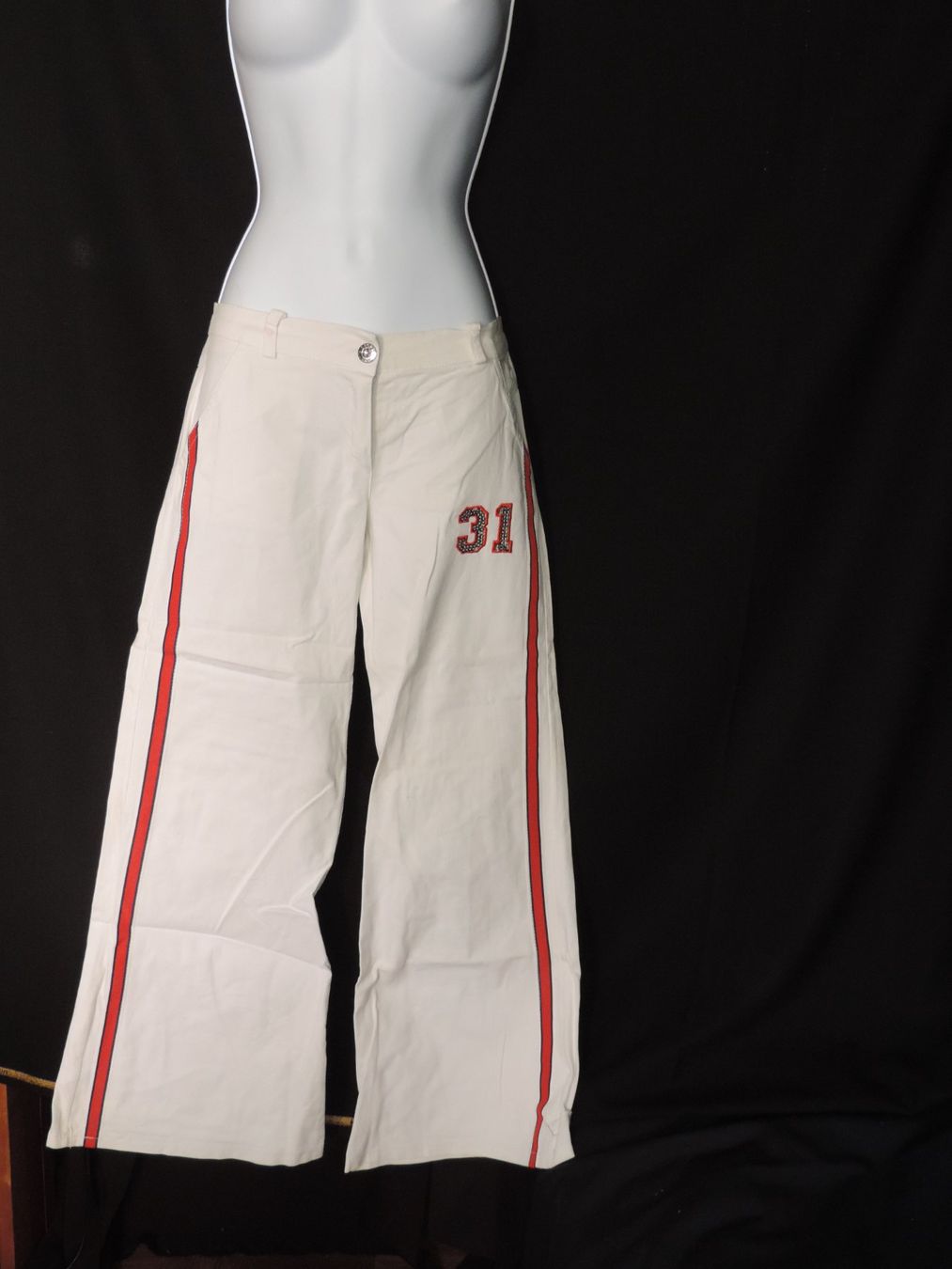 Pantaloni: pantalon stretch blanc – Usato da Genève venduto da Axelle333 3