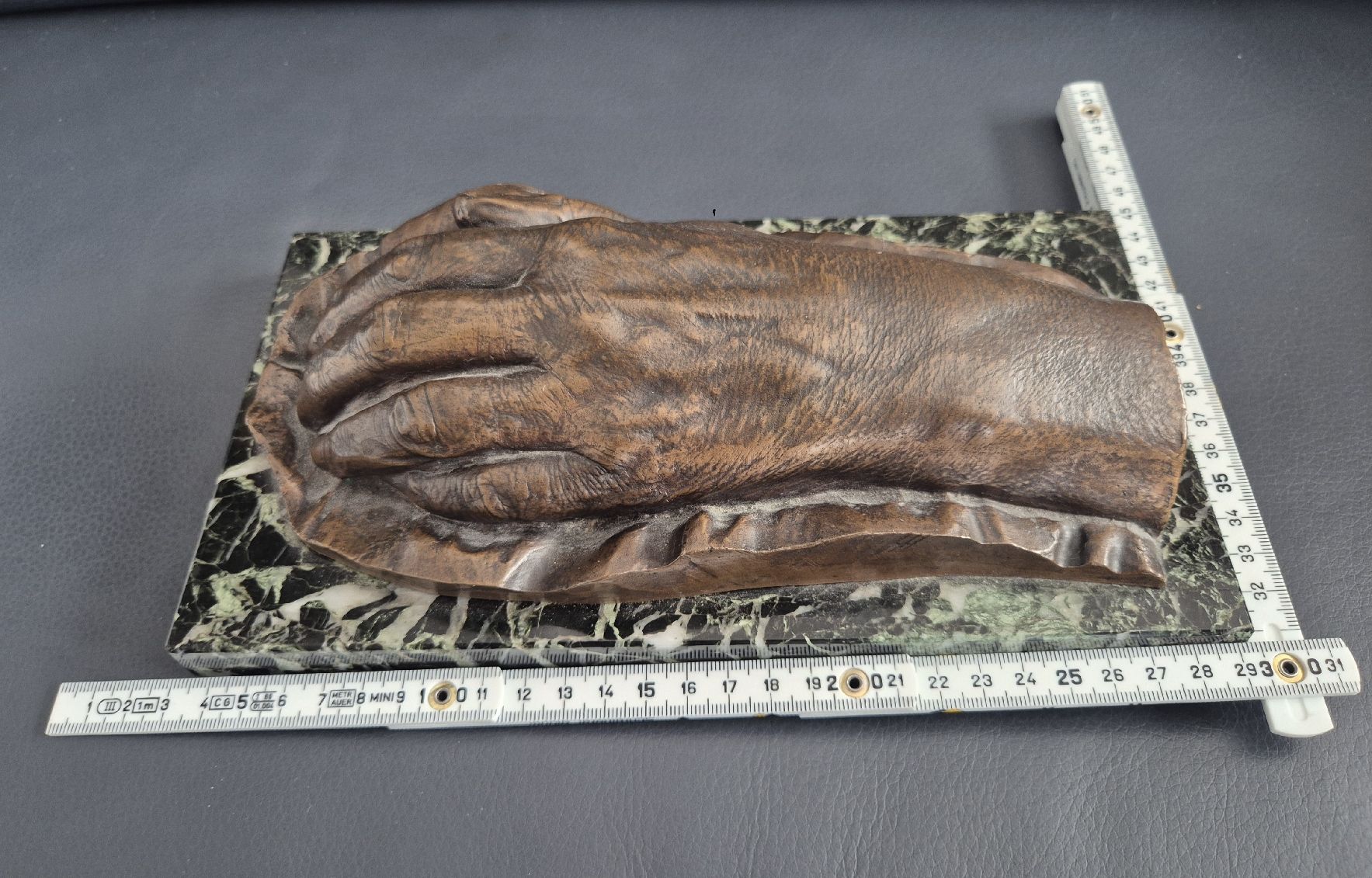 Skulpturen & Statuen: Bronzehand – Gebraucht aus Zürich von Dalema13