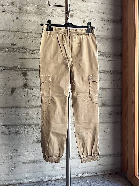 Pantalons: pantaloni per ragazzi – D'occasion à Gordola par tan_rv2x 1