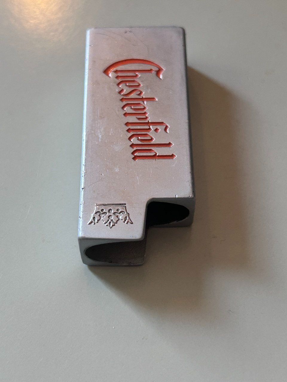 Chesterfield Accendini: Porta accendino Chesterfield – Usato da Giubiasco venduto da LorisVale 2