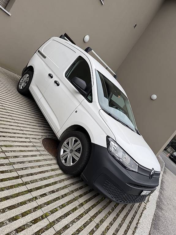 VW Veicoli commerciali: Vw Caddy Cargo 1.5 Tsi  BMT – Usato da Arbedo venduto da octopus27