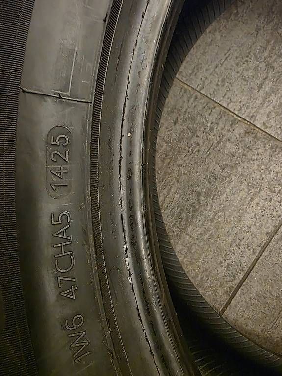 Pneus & Roues: 245 50 19 – Neuf avec emballage d'origine à Reinach par racing08 2