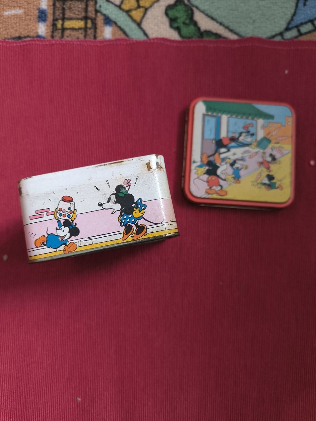 Fumetti: 2 Vintage Disney Mickey Maus Blechdosen – Usato da Zürich venduto da protea59 2