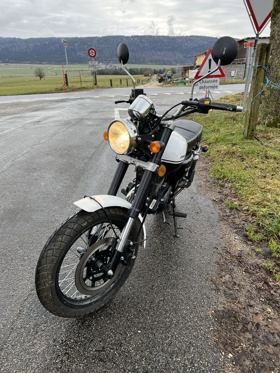 AXE DE ROUE AVANT MASH 125 SEVENTY FIVE DE 2013 à 2020 - REF : 119 EUR
