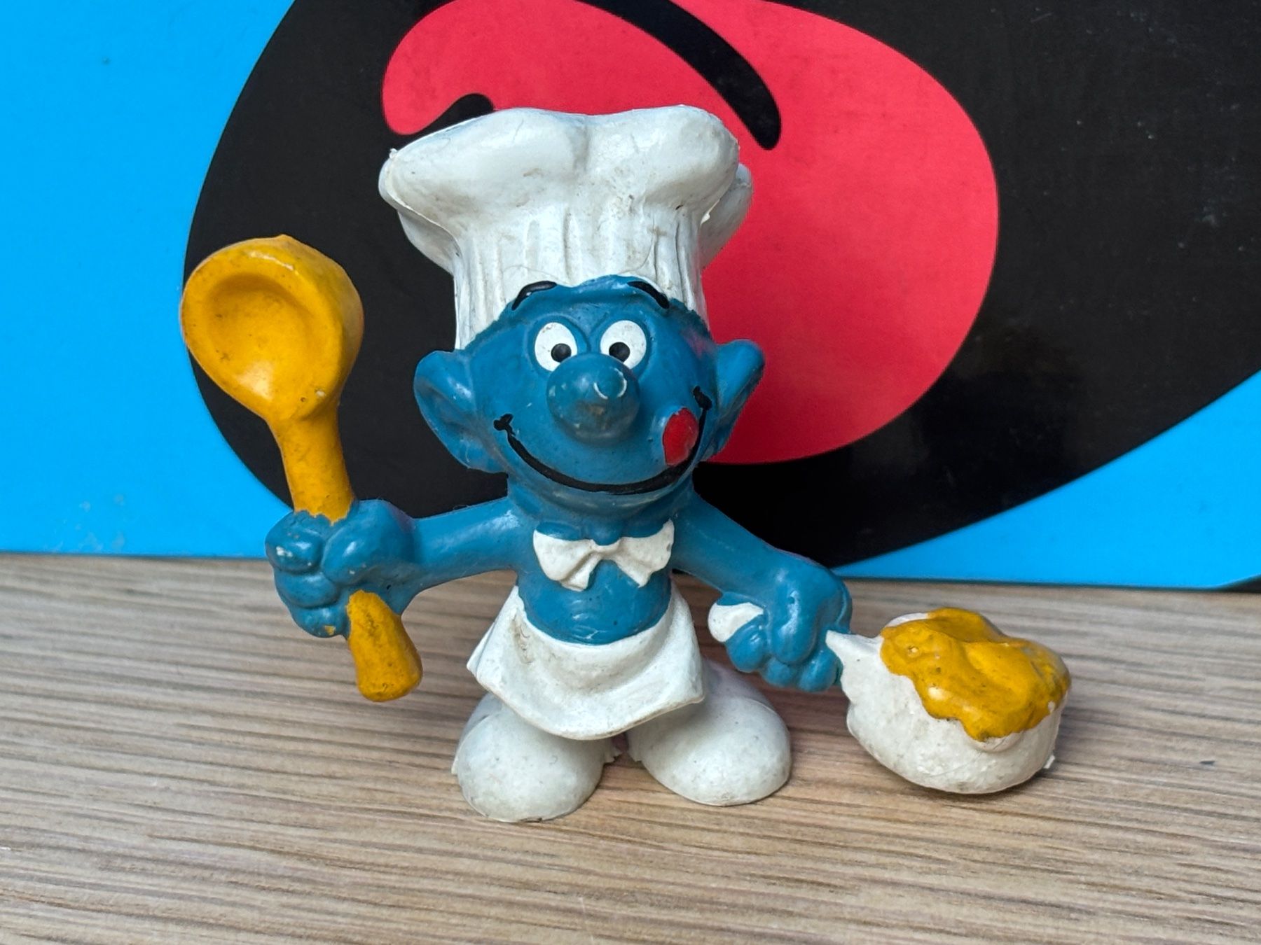 Schleich Statuette: Koch-Schlumpf mit Pfanne – Usato da Lyss venduto da Duckszone