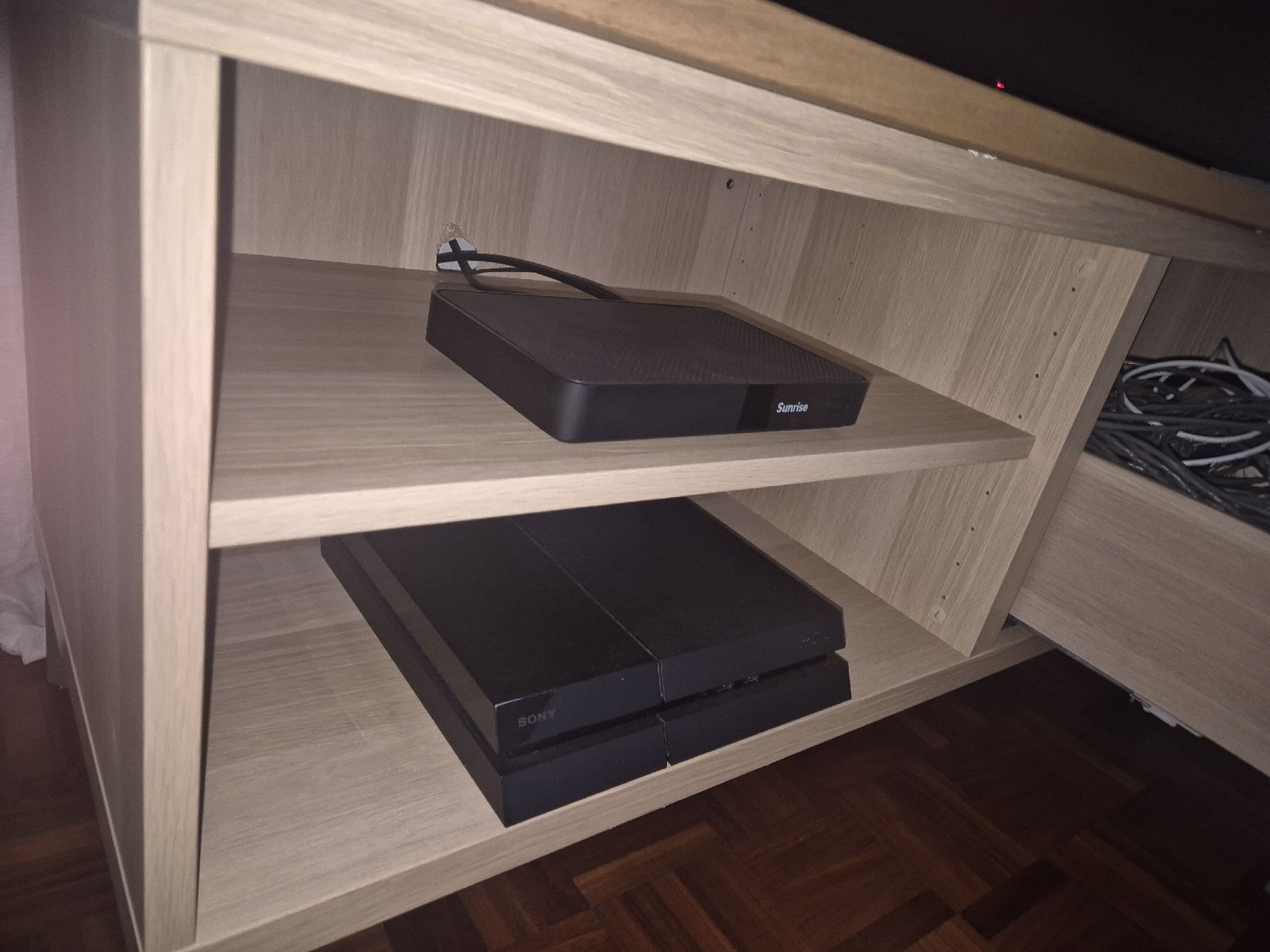 Ikea TV Möbel: TV-Möbel/Sideboard Ikea – Gebraucht aus Neftenbach von pnp_p22x 5