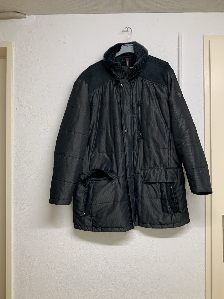 Bugatti Cappotti: Herren Winterjacke Bugatti  Gr.52 gebraucht Dunkelbraun – Usato da Wallisellen venduto da AS.TZ.