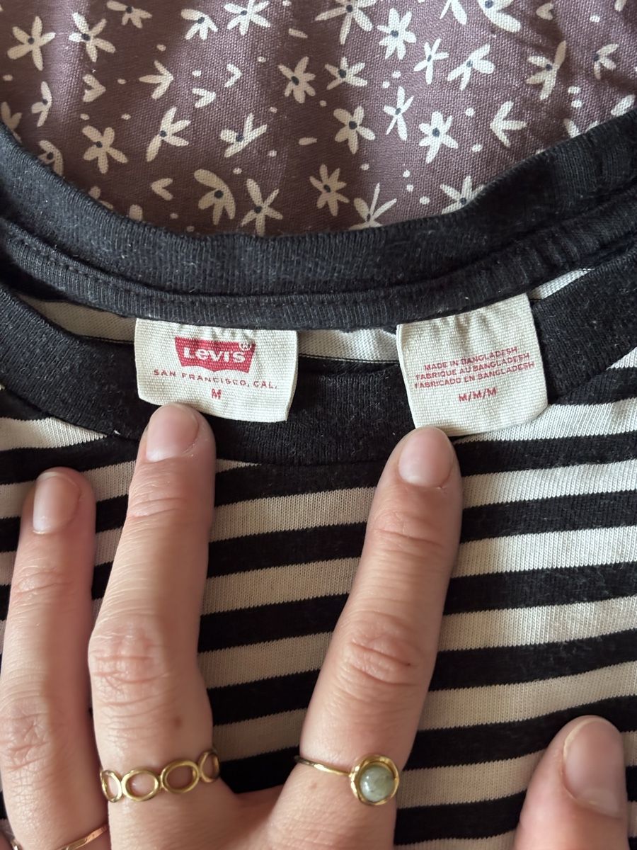 Levi's T-shirt: Levis T Shirt – Usato da Herisau venduto da Baum_91 1