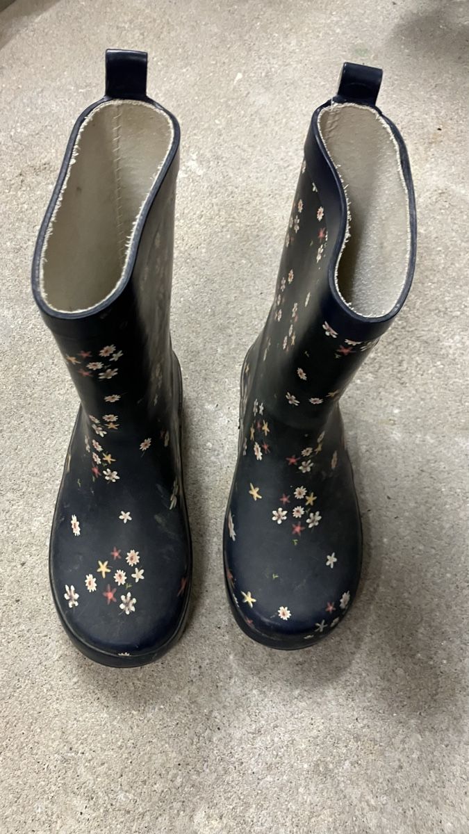 Schuhe für Mädchen: Gummistiefel Mädchen Grösse 29 – Gebraucht aus Wettingen von Vichli 1